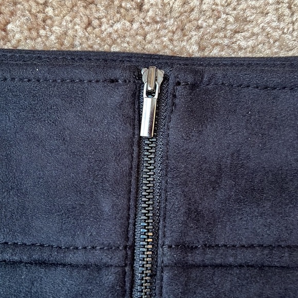 LOFT Navy Faux Suede Skirt - Picture 6 of 8